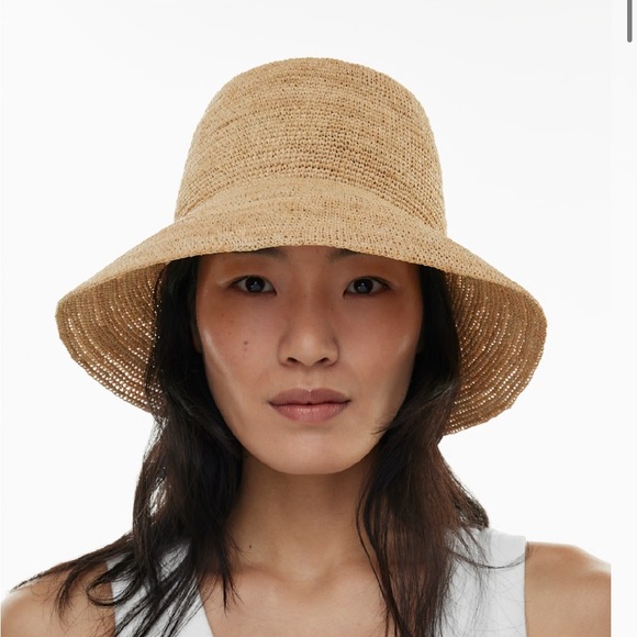 Aritzia Accessories - Aritzia | Sunbeam Bucket Hat Size M
